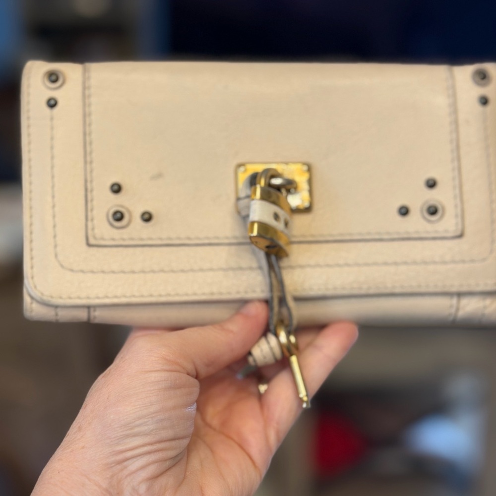 Chloé Cream and Gold Paddington wallet